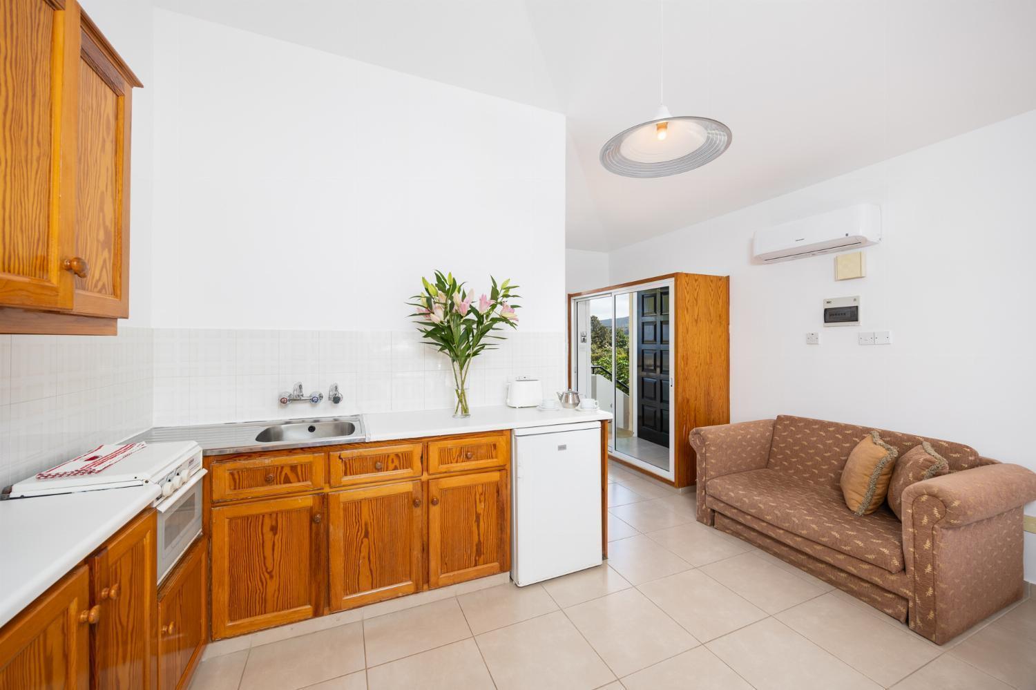 Tavros Hotel Apartments Polis Pokój zdjęcie